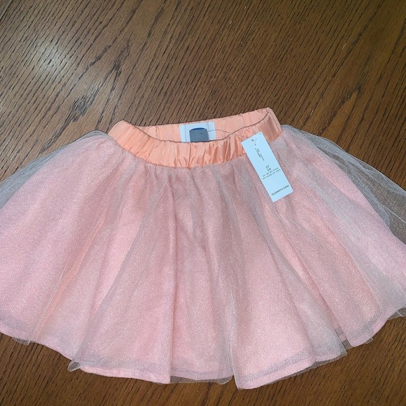 Old Navy Other - Old Navy NWT sparkly skirt 2T